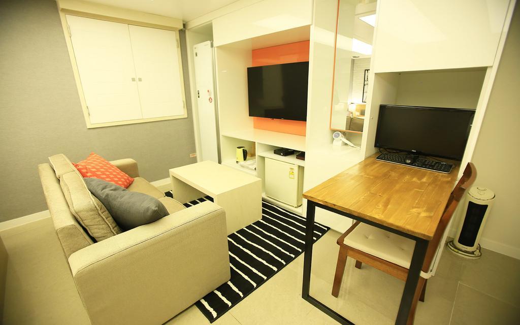 Merdi Hotel Suwon Eksteriør billede