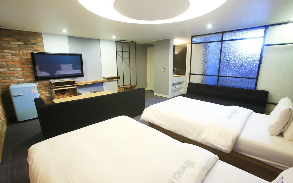 Merdi Hotel Suwon Eksteriør billede