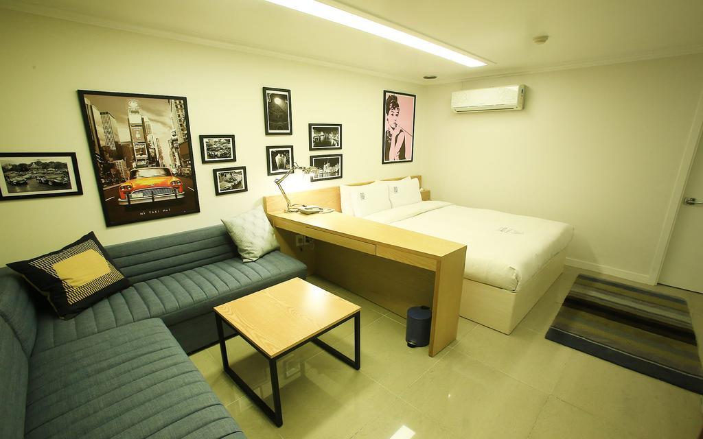 Merdi Hotel Suwon Eksteriør billede