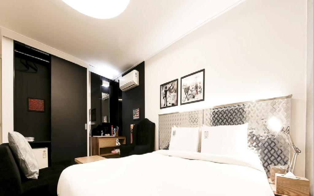 Merdi Hotel Suwon Eksteriør billede