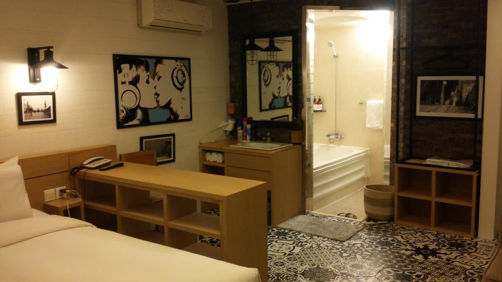 Merdi Hotel Suwon Eksteriør billede