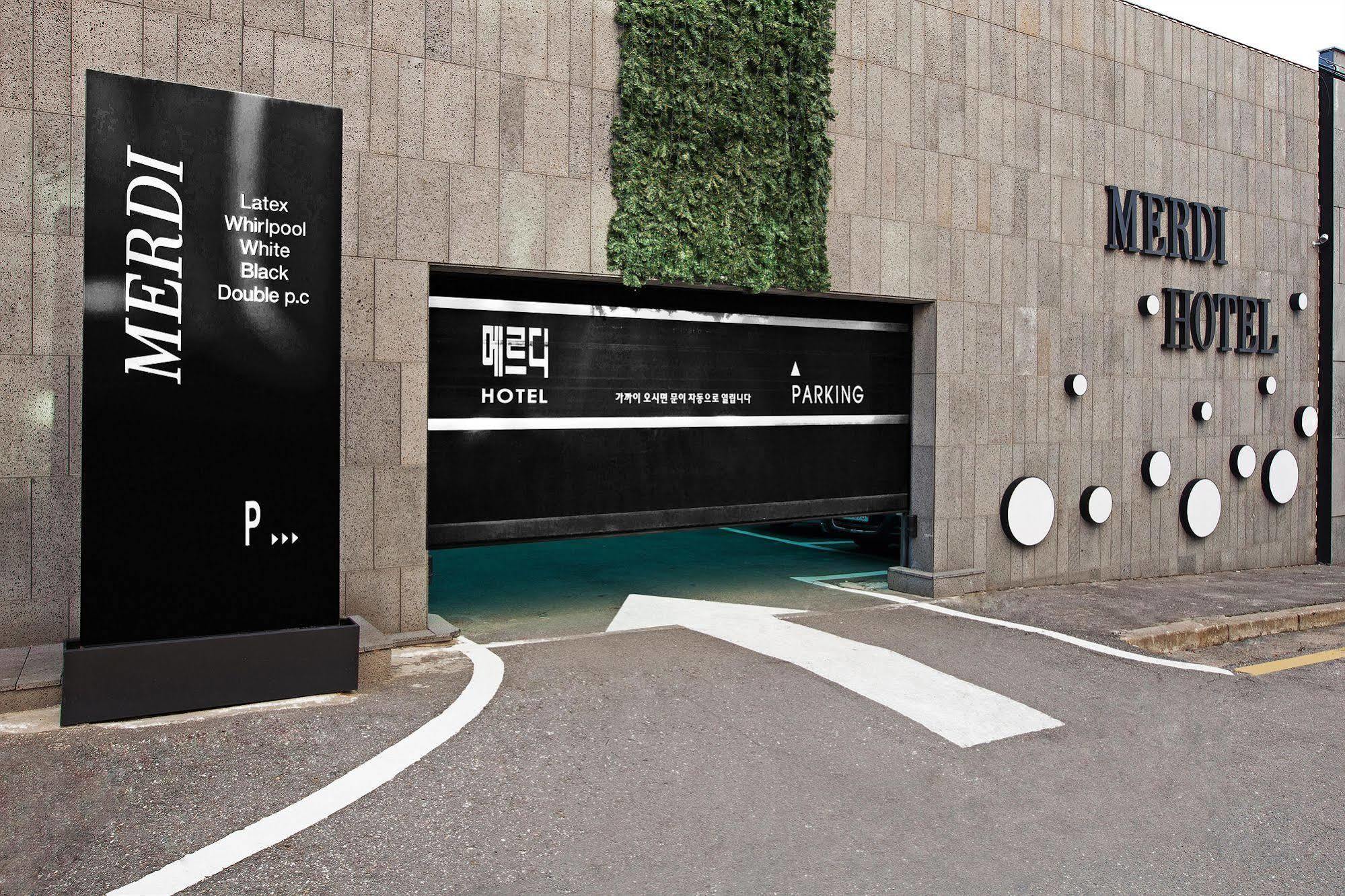 Merdi Hotel Suwon Eksteriør billede