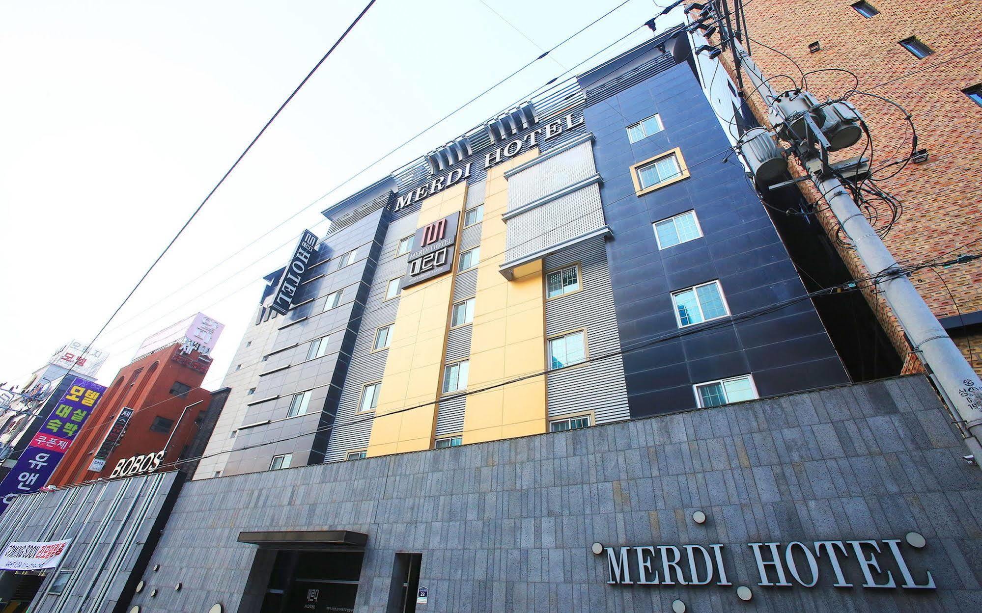 Merdi Hotel Suwon Eksteriør billede