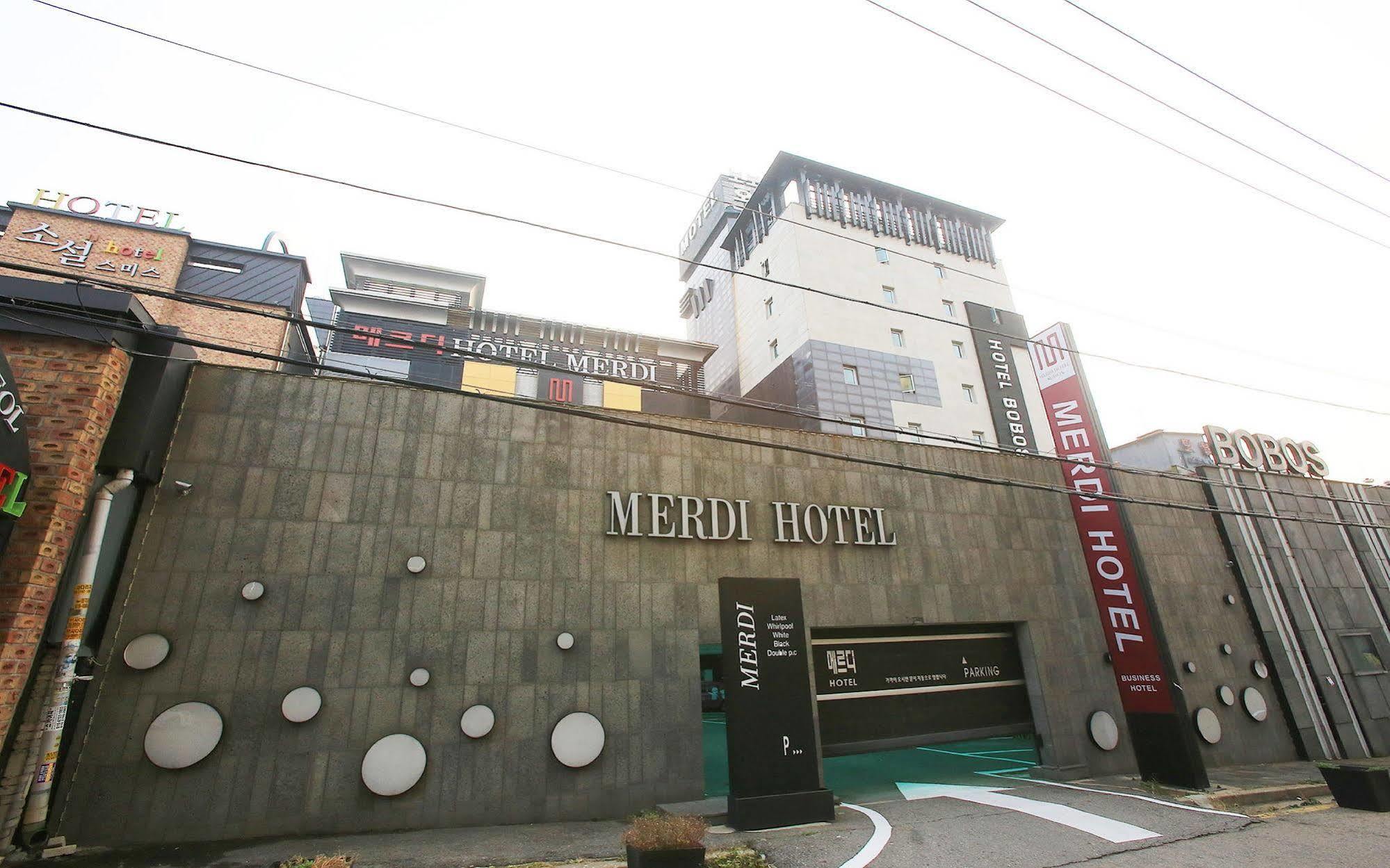 Merdi Hotel Suwon Eksteriør billede