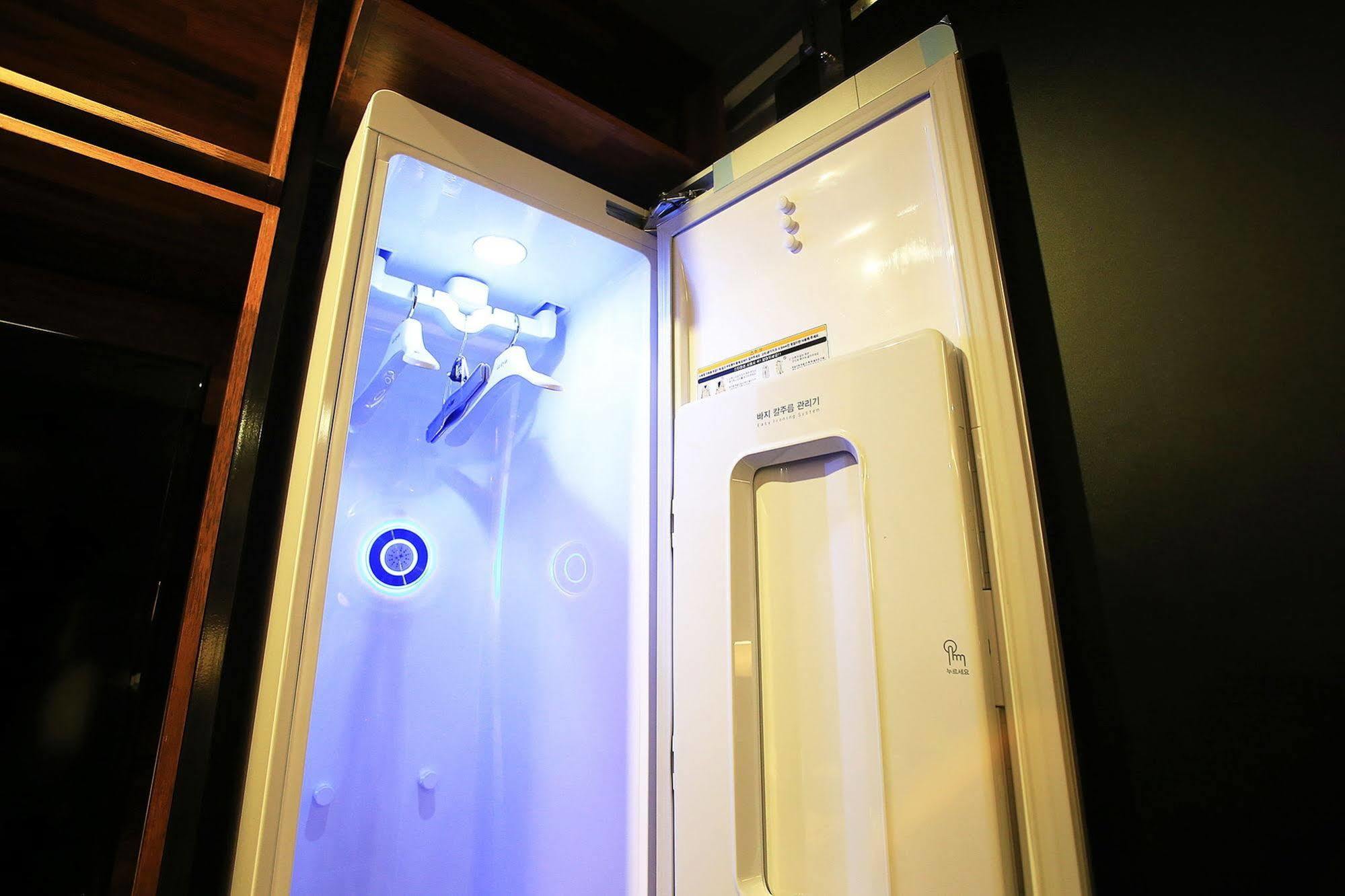 Merdi Hotel Suwon Eksteriør billede