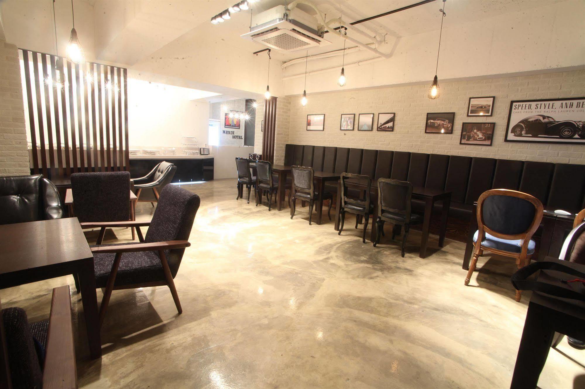 Merdi Hotel Suwon Eksteriør billede